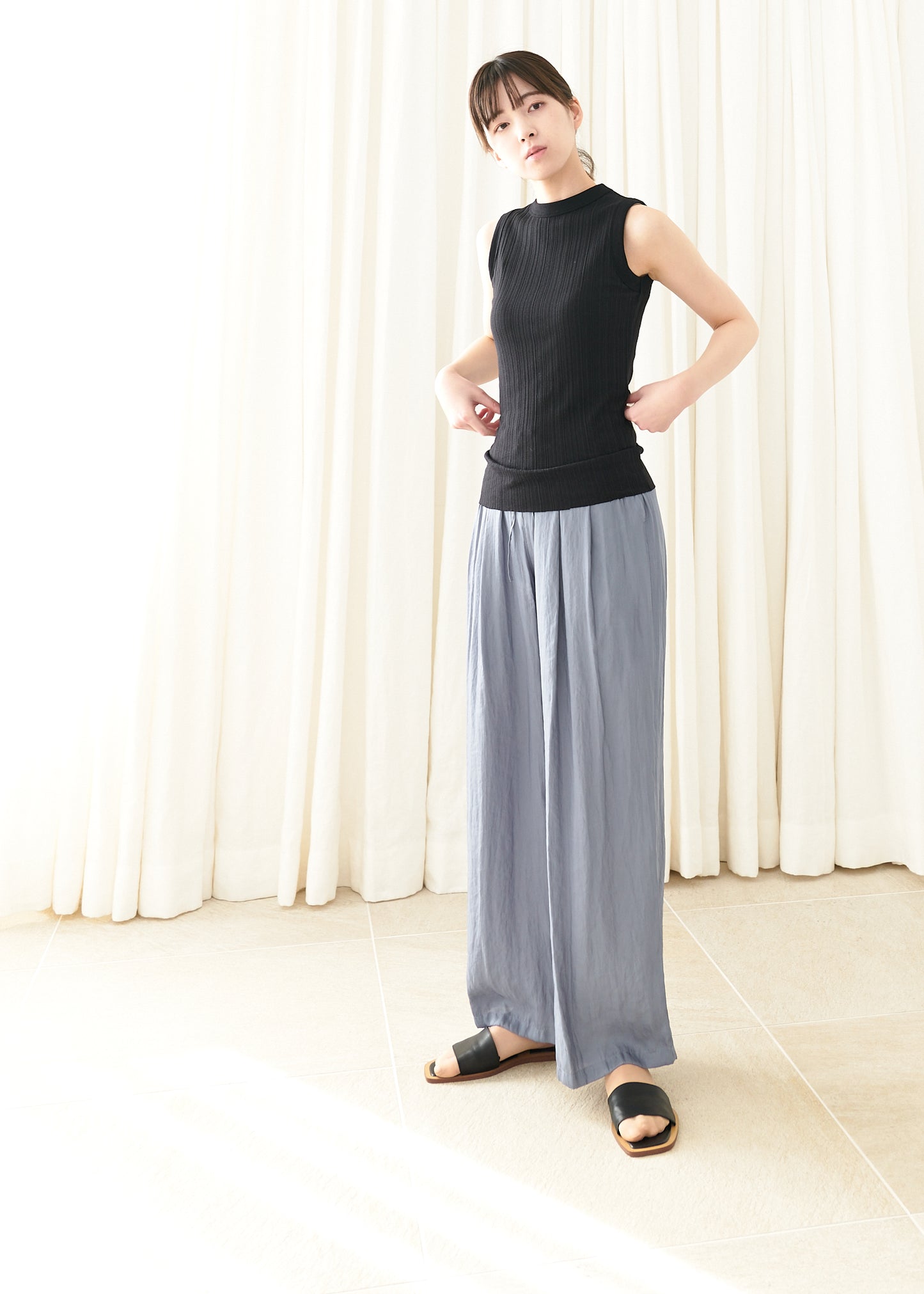 DRAPE RELAX PANTS