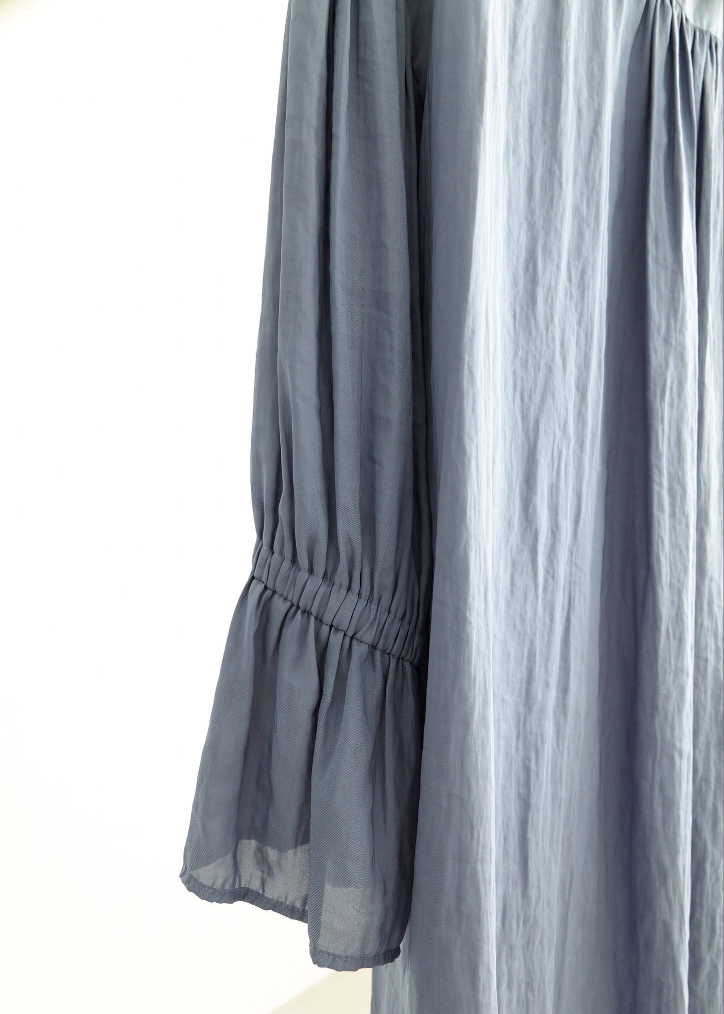 DRAPE RELAX LONG SHIRT