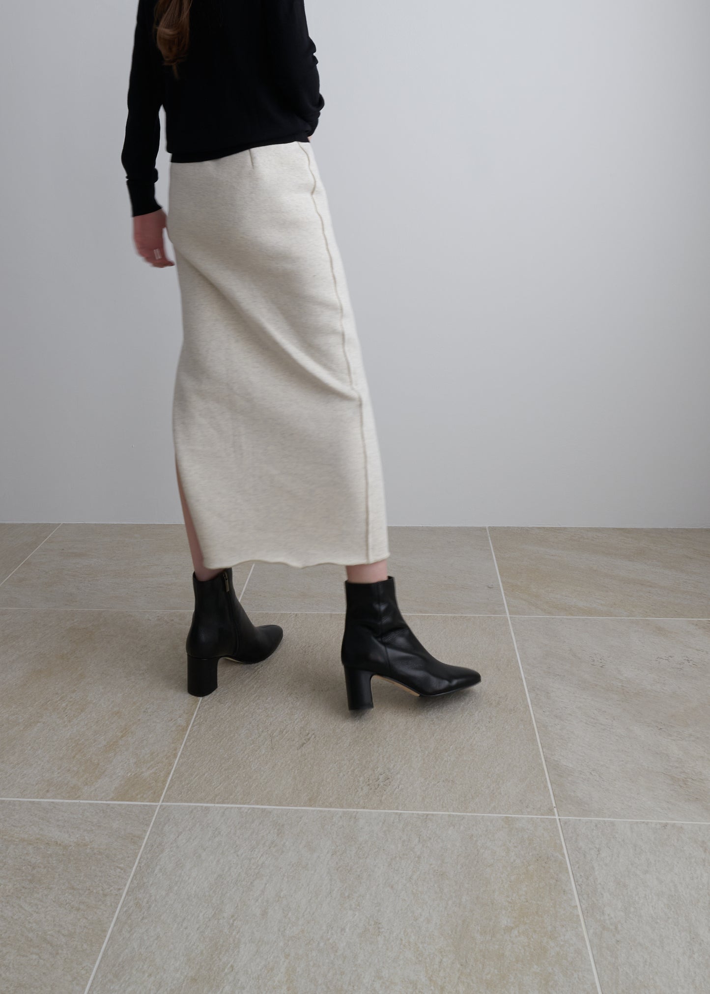 FLUFFY SWEAT MAXI SKIRT