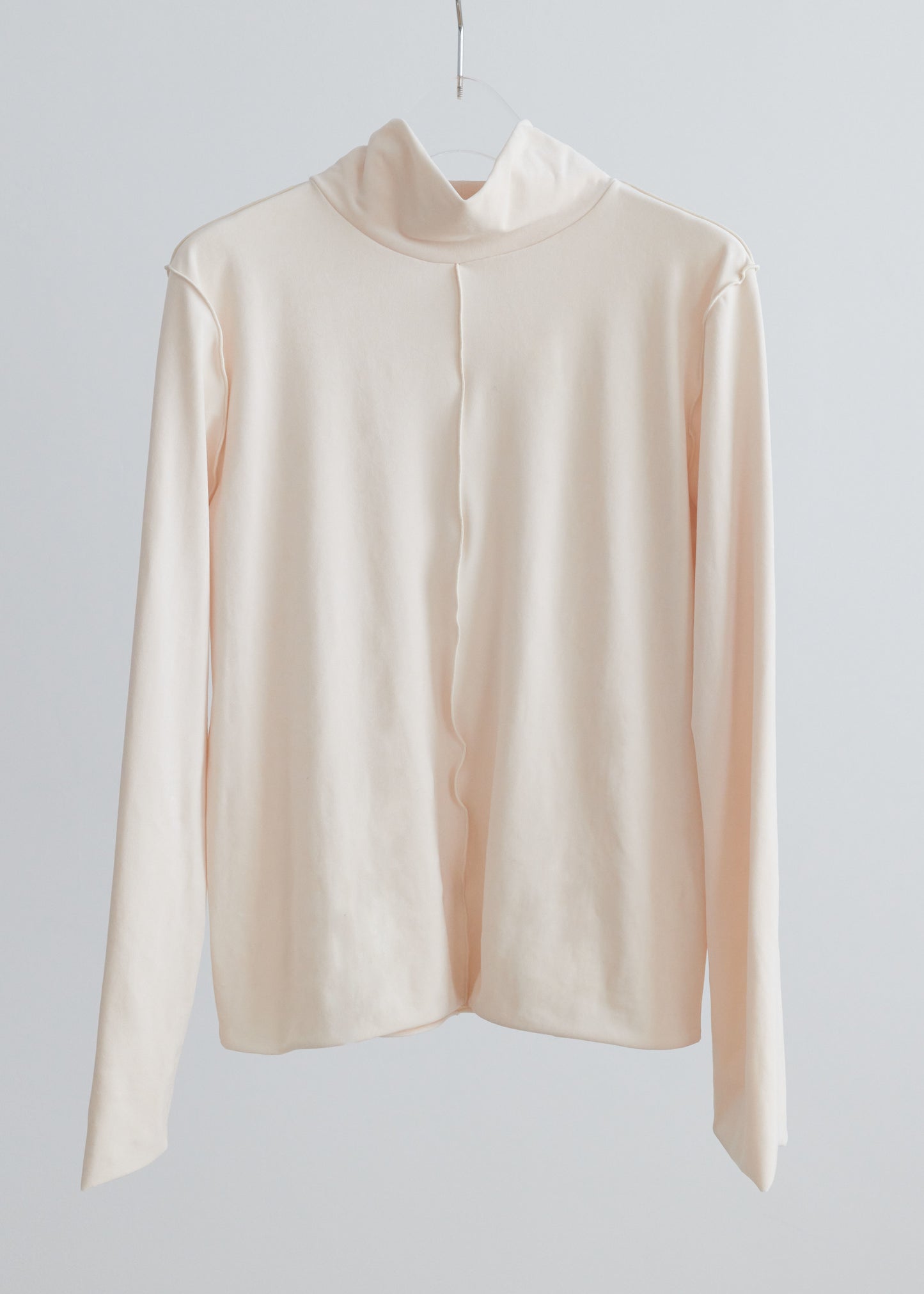 MELLOW VELOUR HIGH-NECKED TOPS