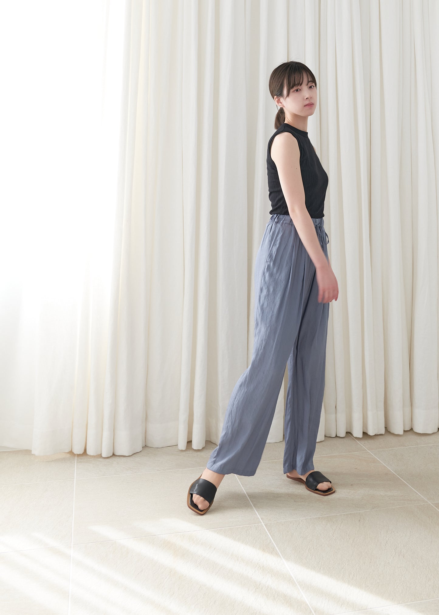 DRAPE RELAX PANTS