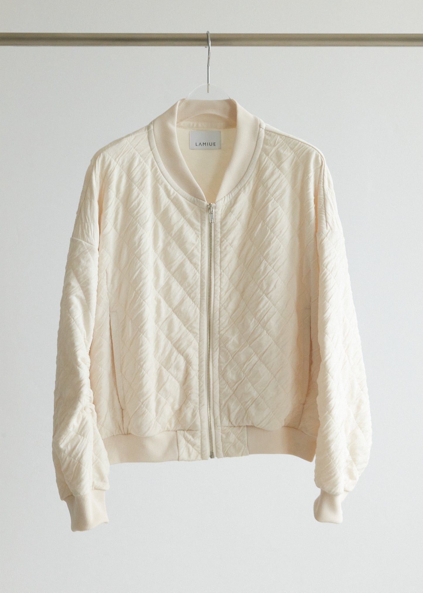 WAVY JACQUARD SHORT JACKET