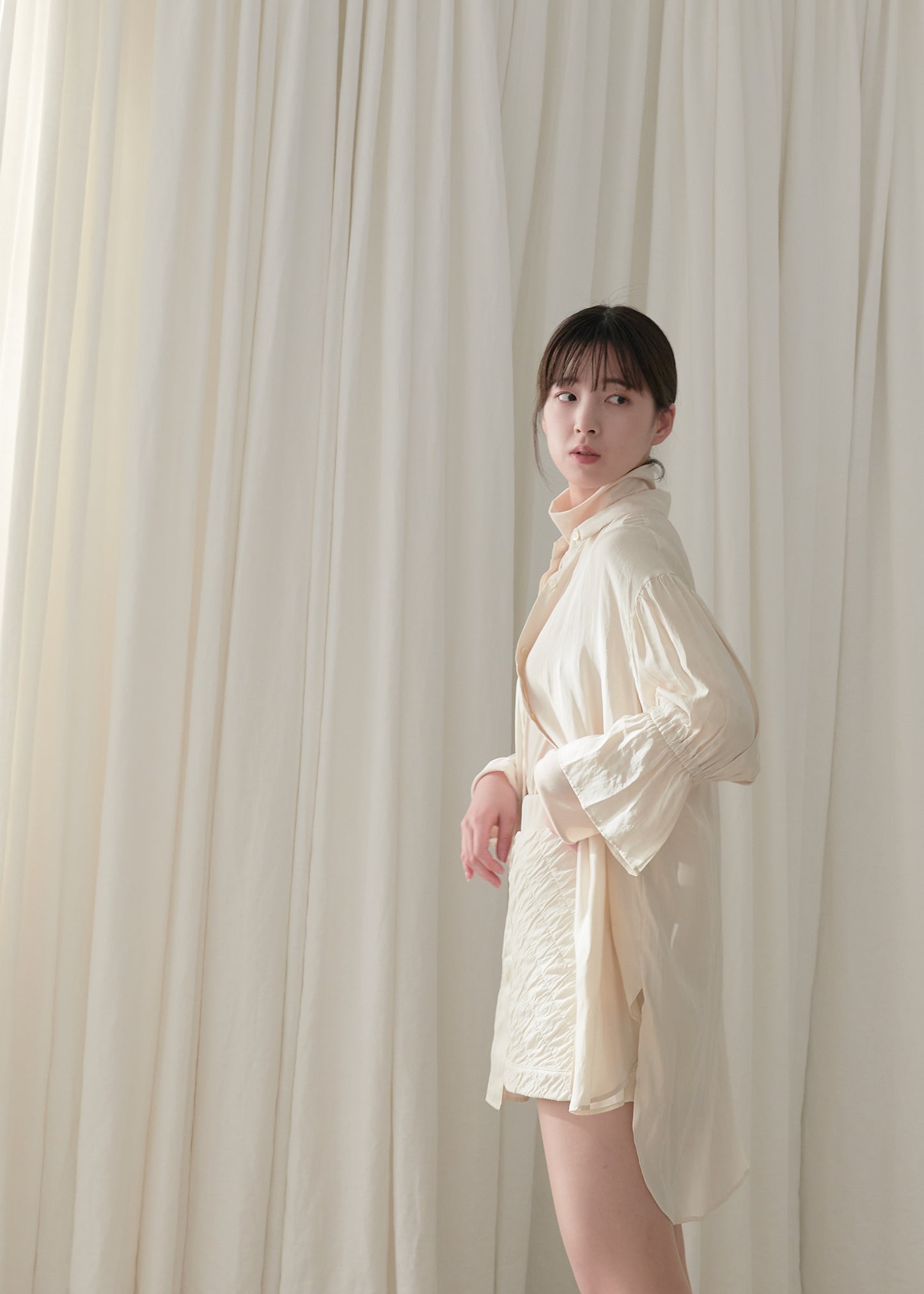 DRAPE RELAX LONG SHIRT