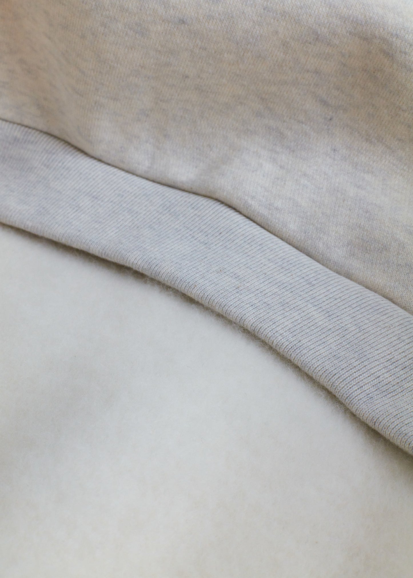 FLUFFY SWEAT PULLOVER