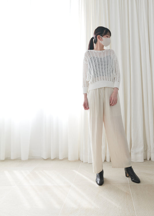 LOOSELY KNIT PULLOVER